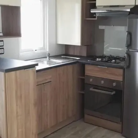 Mobil-home Avec Terrasse A - Api-1-52-504 *