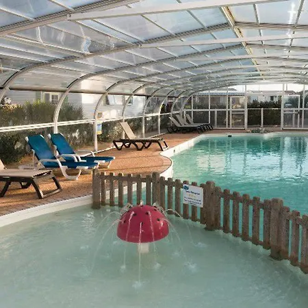 Kemp Mobil-home Avec Terrasse A - Api-1-52-504