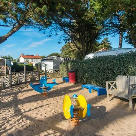 Mobil-home Avec Terrasse A - Api-1-52-504 *